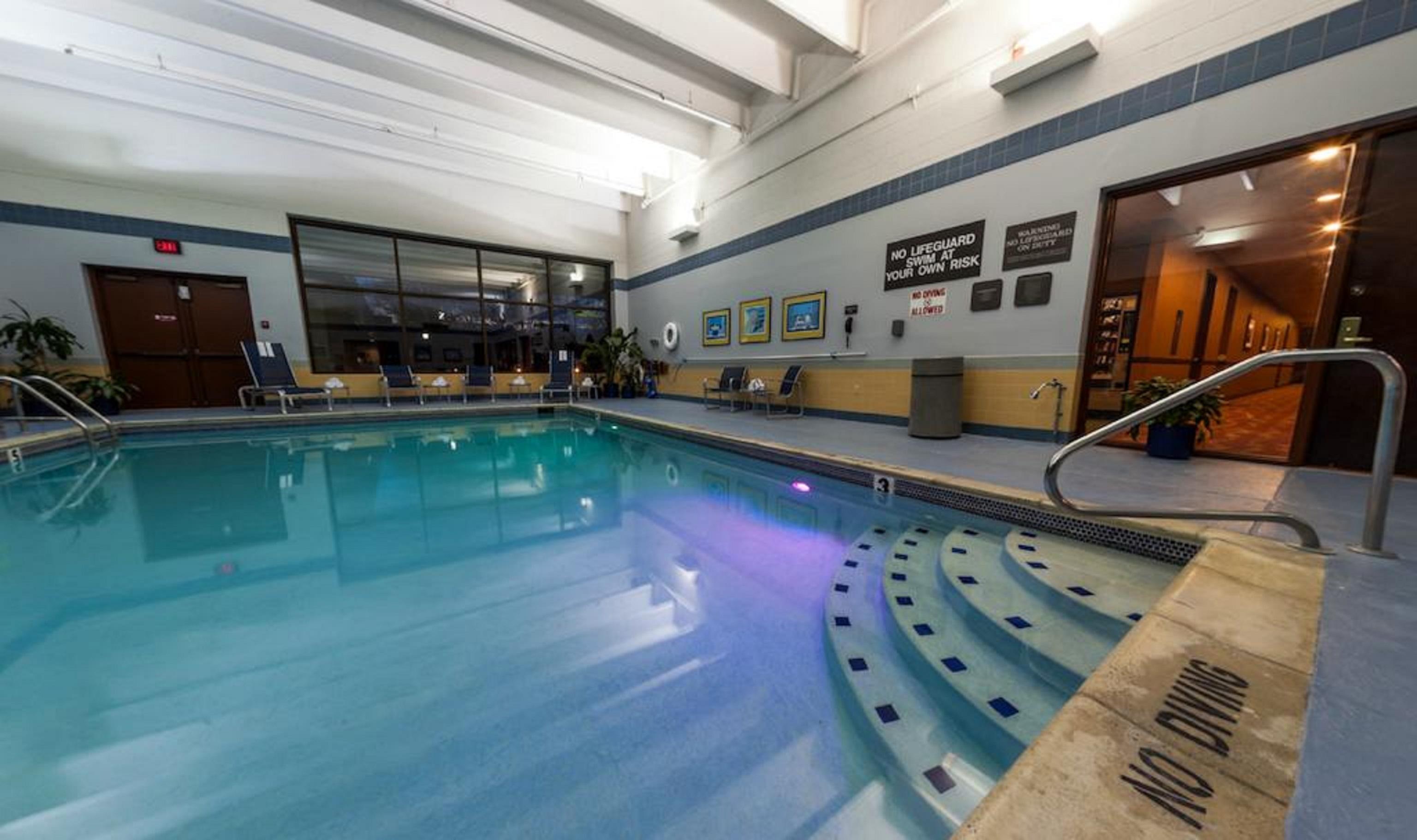 Doubletree By Hilton Lansing Hotell Fasiliteter bilde