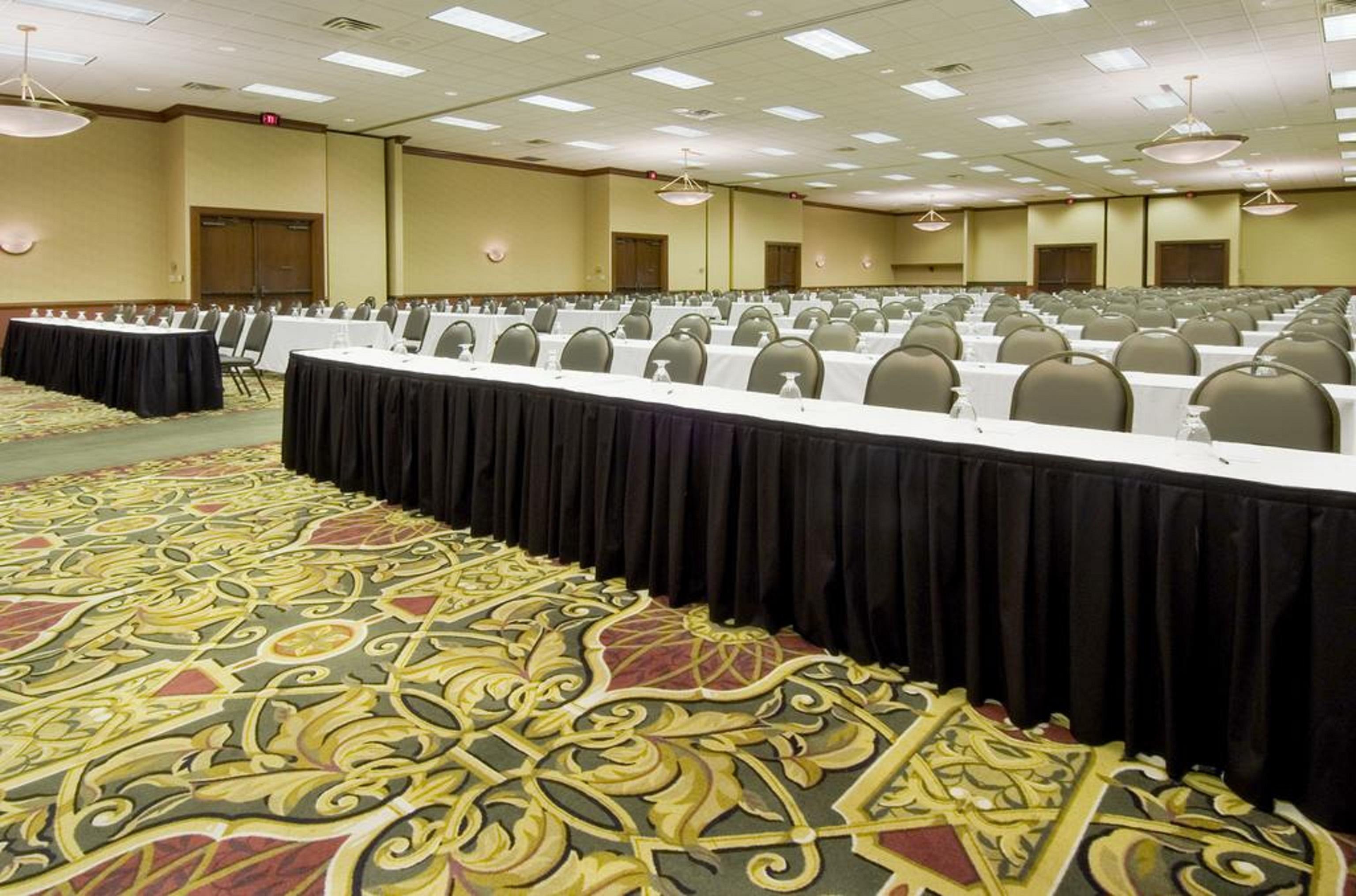 Doubletree By Hilton Lansing Hotell Business bilde