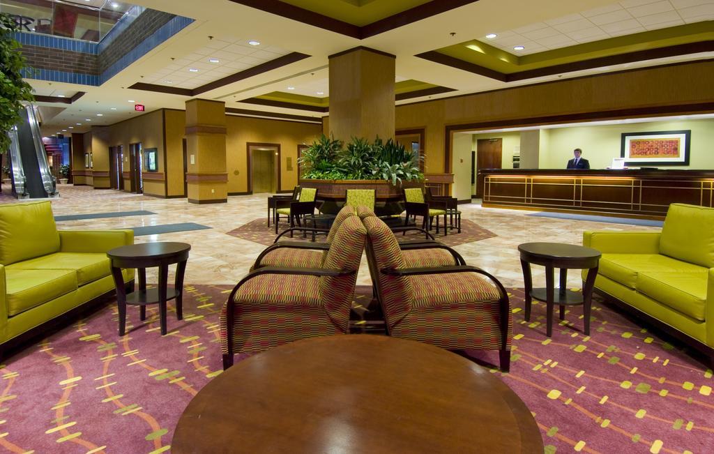 Doubletree By Hilton Lansing Hotell Interiør bilde